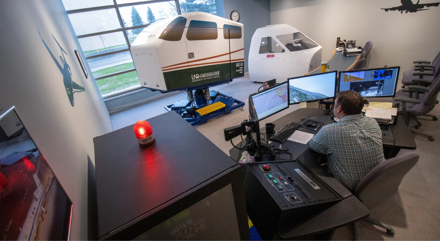 Fixed-Wing Spatial Disorientation Simulator